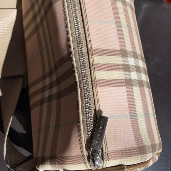 Burberry vintage pink Nova check barrel bag - Picture 6 of 11
